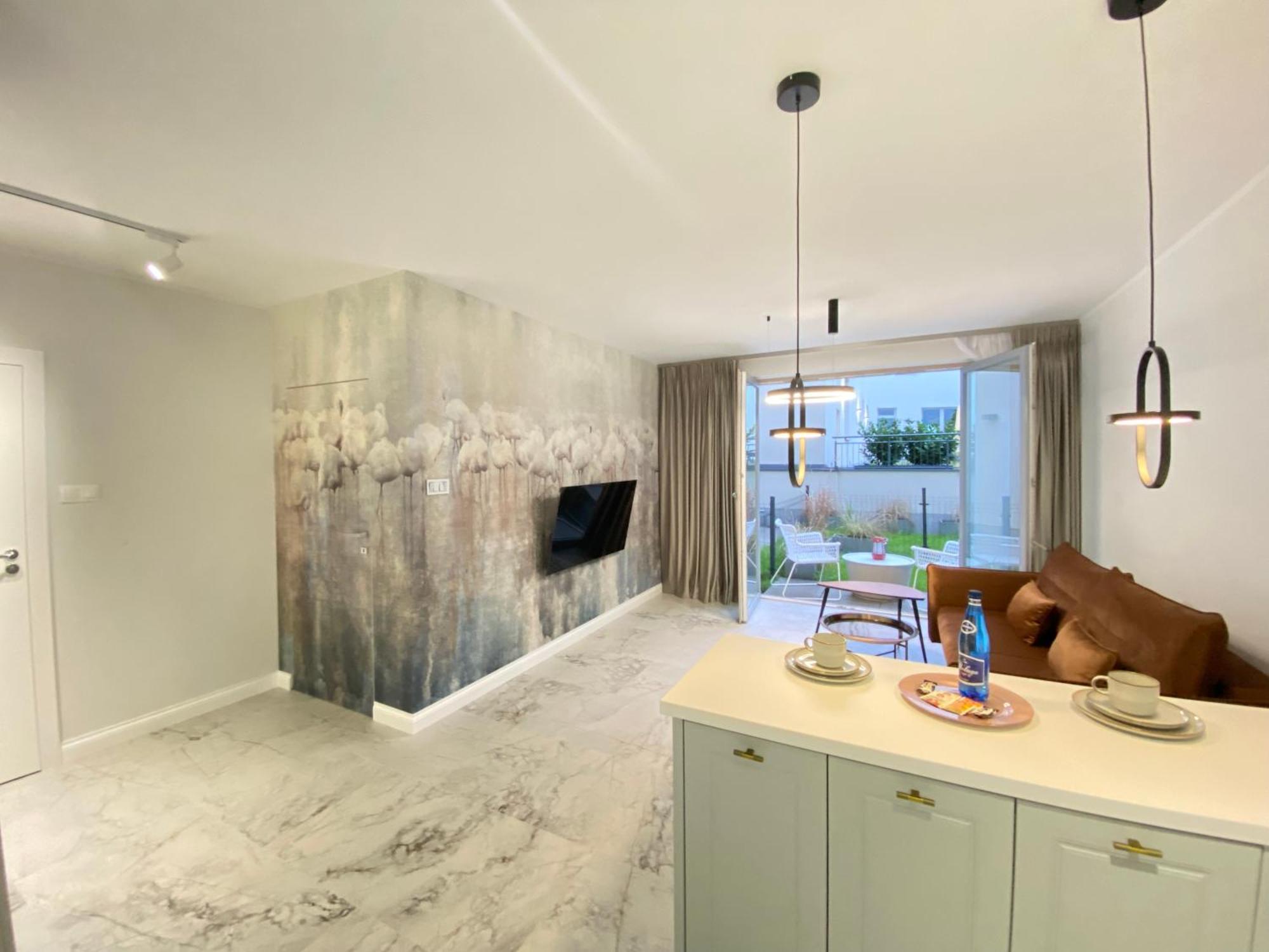 Srodowa 6 By Prestige